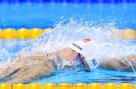 飞鲸体育直播-世俱杯球队球员身体素质表现与高强度对抗适应性的评估