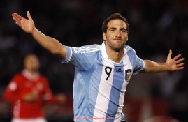 飞鲸体育直播-欧冠点球回放精选及关键比赛技术解析