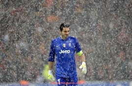 飞鲸体育直播-战术细节深度解读：2025年世俱杯比赛全场战报分析汇总